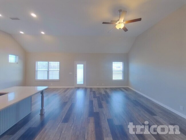 Photo - 3316 Pear Blossom Way