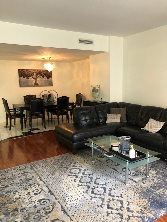 Photo - 680 N Lake Shore Dr Unit 1509