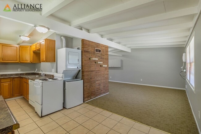 Photo - 2300 Brockman St Unidad 2300