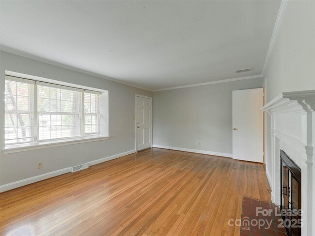 Photo - 3630 Moultrie St