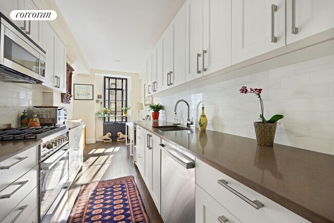 Building Photo - 353 W 56th St Rental