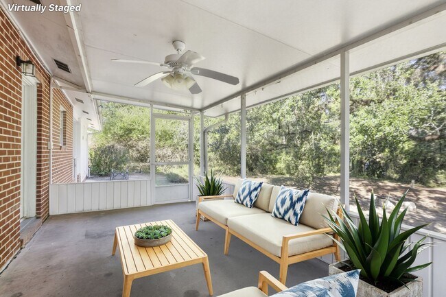 Photo - 117 Chapel Dr