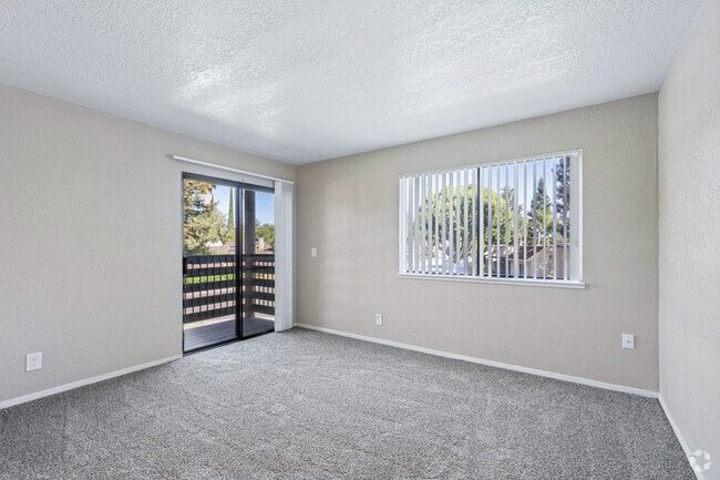 2BR, 1BA - 900SF - Primary Bedroom