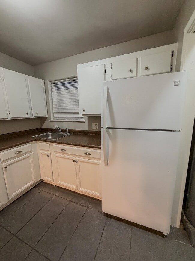 Photo - 205 Windward St