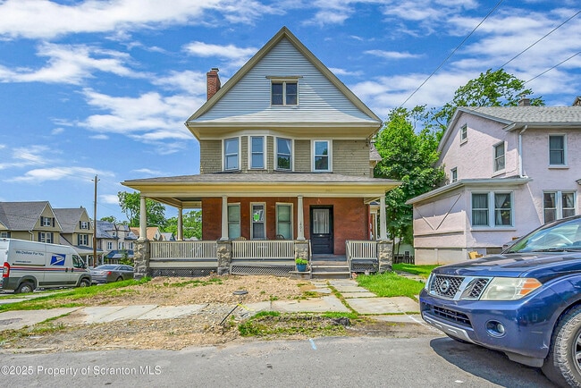Building Photo - 801 Prescott Ave Rental