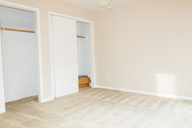 Photo - 787 Davis Rd