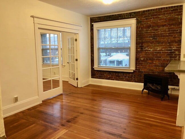 Photo - 2109 NW Irving St Unit 104