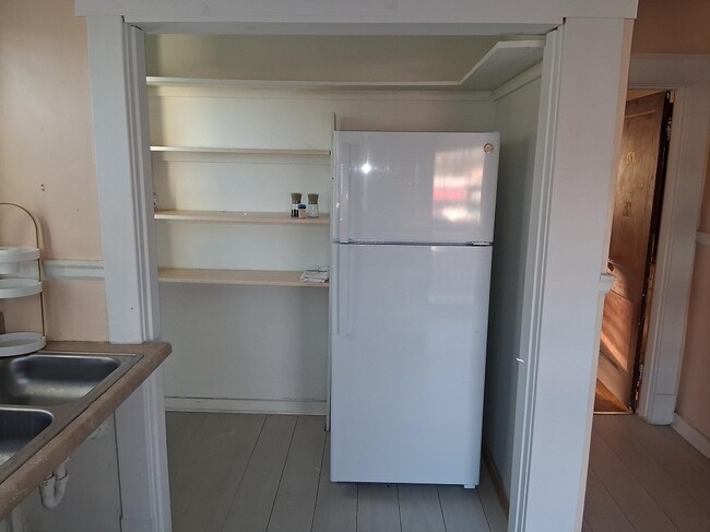 Photo - 2509 Seminary Ave Unit # B