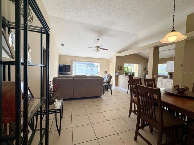 Photo - 17744 Esprit Dr
