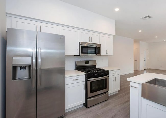 Photo - 5026 1/2 Cleon Ave