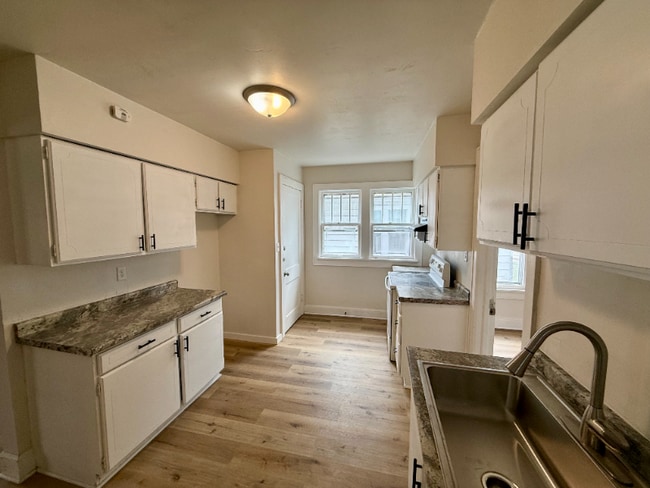 Photo - 1311 Madison St