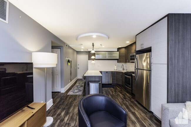 Photo - 2 bedroom in Chicago IL 60614 Unit 5207