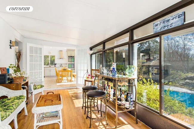 Photo - 73 Highview Dr