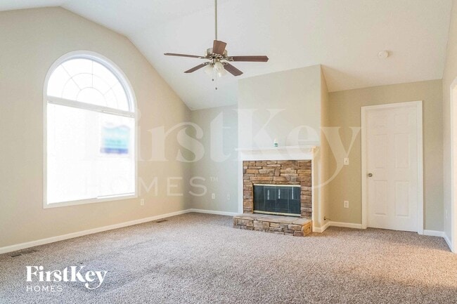 Photo - 279 Pine Needle Trail