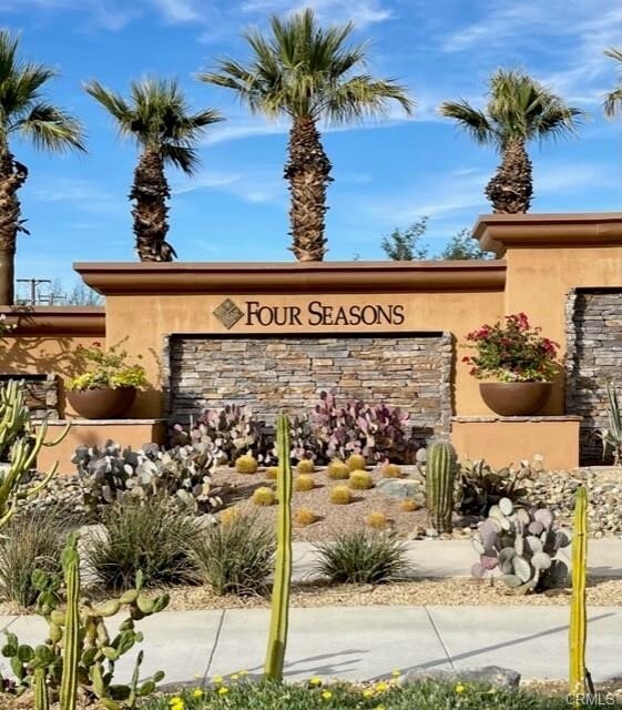 1236 Esperanza Trail