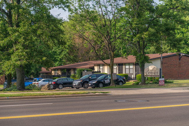 The Northrup Court Apartments - The Northrup Court Apartments