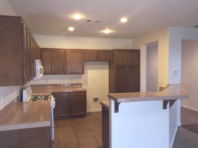 13333 Snowbell Ln