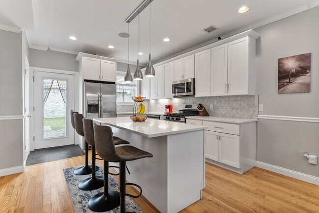 Photo - 51 Robey St Townhome
