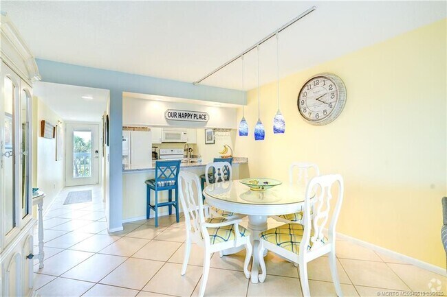 Building Photo - 40 NE Plantation Rd Unit 311 Rental