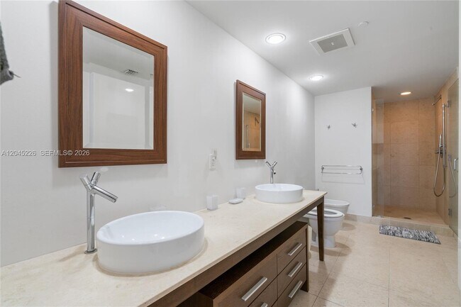 475 Brickell Ave Unit 4315
