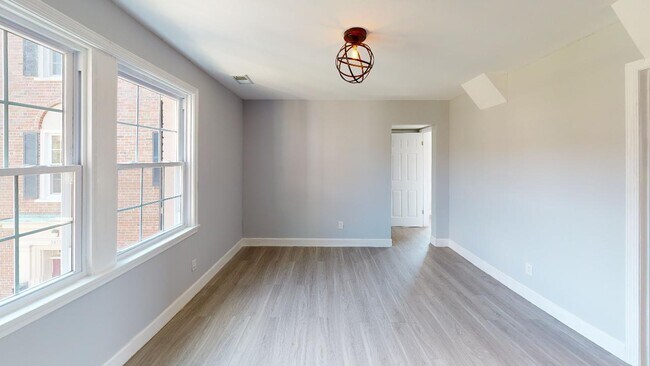 Building Photo - 3811 V St SE Unit 201