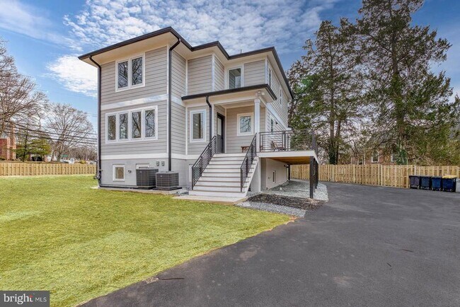 Photo - 9300 Riggs Rd