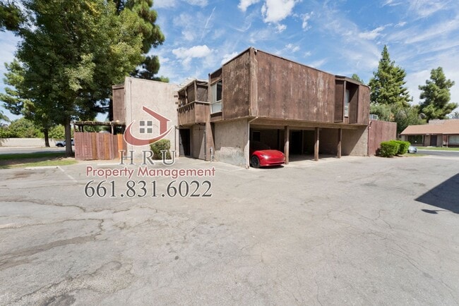 Photo - 2101 Pinon Springs Cir