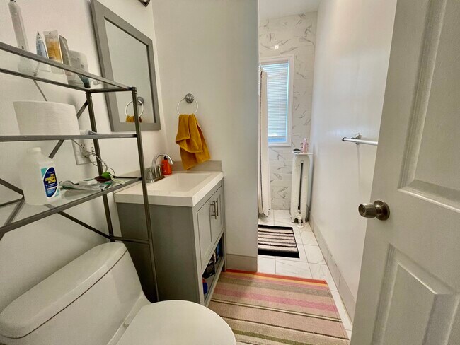 Photo - 80 Allston St Unidad #2