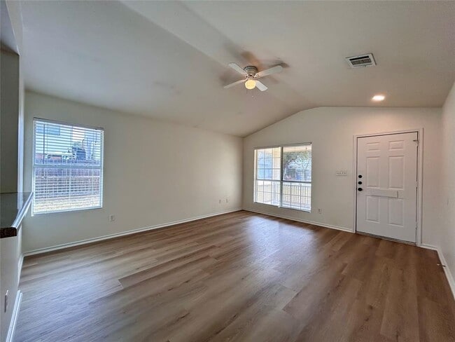 Photo - 1016 Catalpa St