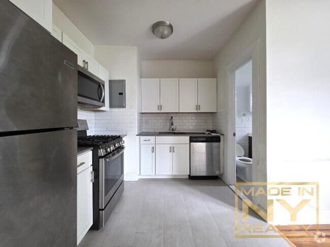 Building Photo - 1 bedroom in ASTORIA NY 11106 Unit B54 Rental