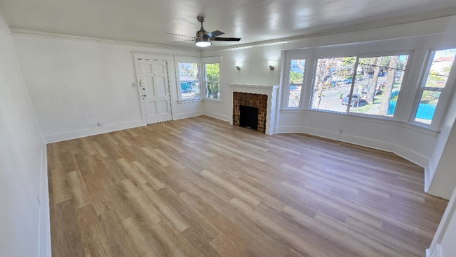 Photo - 3220 W 2nd St Unidad 3224-2