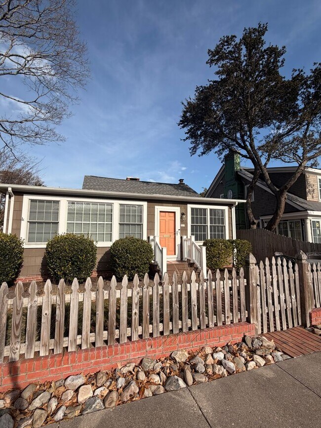 Photo - 3BR Beach House on 44th Street