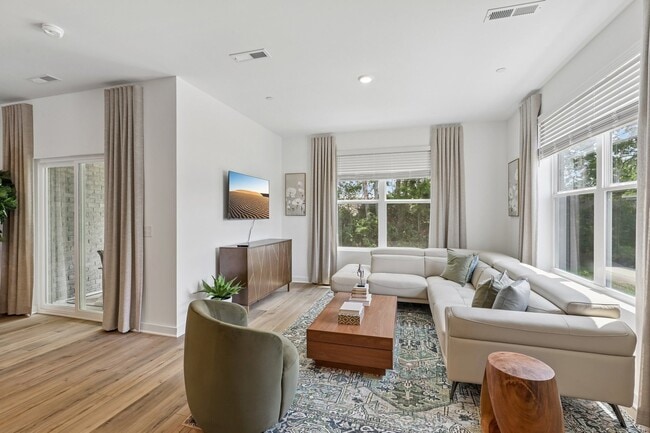 Vinewood Townhomes