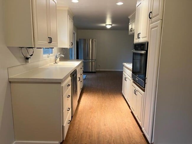 Photo - 15114 SE 18th St