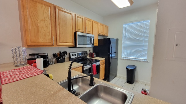 Photo - 6519 W Newberry Rd Unit A3