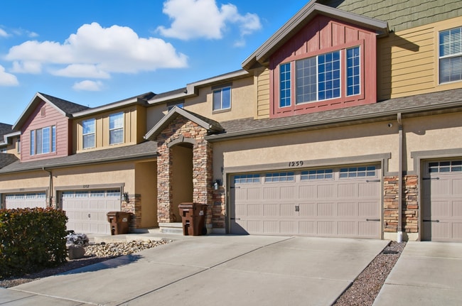 Photo - 1259 SilverCrest Dr