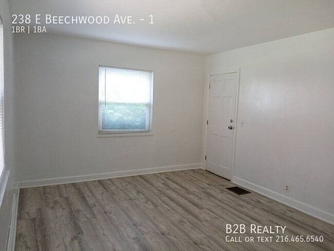Photo - 238 E Beechwood Ave Unit 1