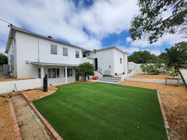 Building Photo - 3765 Elliott St Unit 3765 ELLIOTT ST