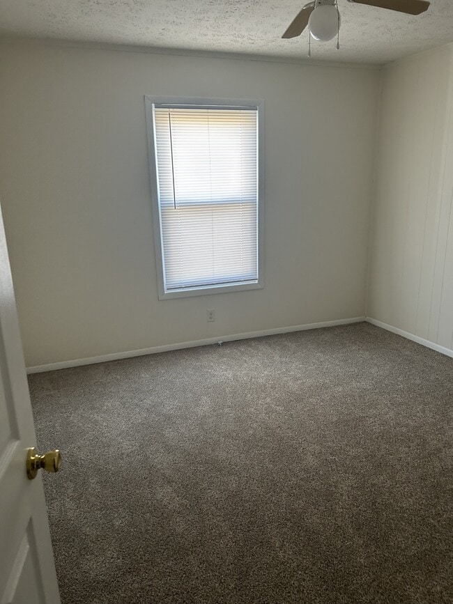 Photo - 2535 W Monroe St