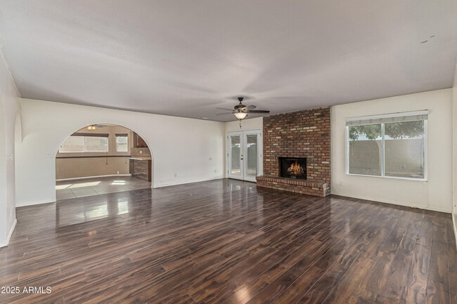 Building Photo - 20832 N 17th Ave