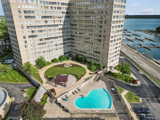 Photo - 8900 E Jefferson Ave Unit 1110