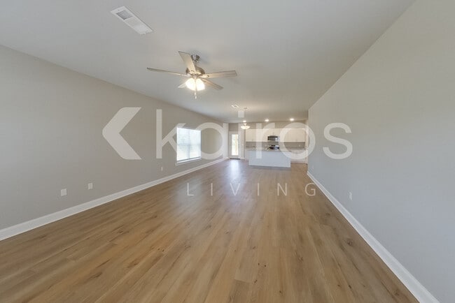 Photo - 13757 Pinyon Dr