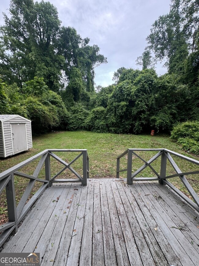 Photo - 4300 Essex Rd
