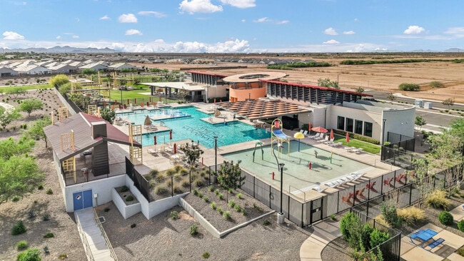 Photo - 30517 N Oak Dr