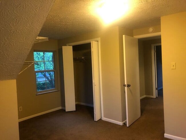 Photo - Charming 4-Bedroom Cape Cod Home in Knoxville