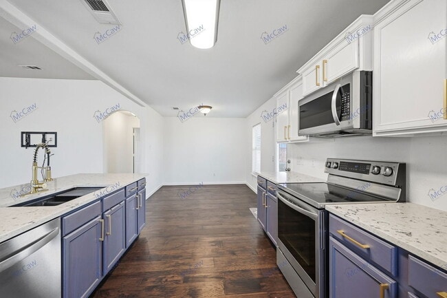 Photo - 328 Meadow View Ln