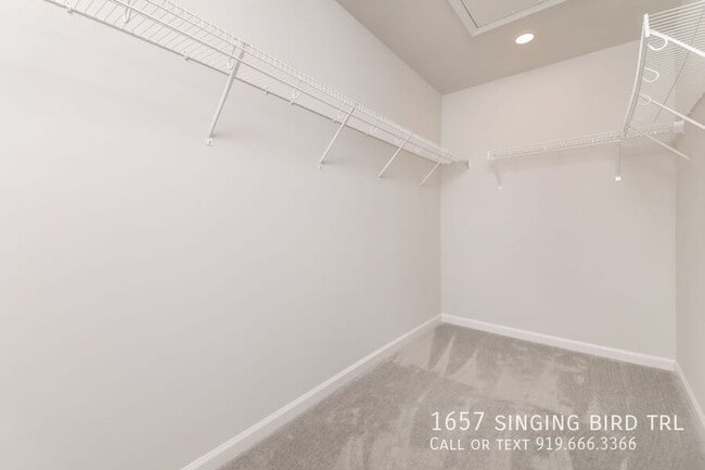 Photo - 1657 Singing Bird Trl