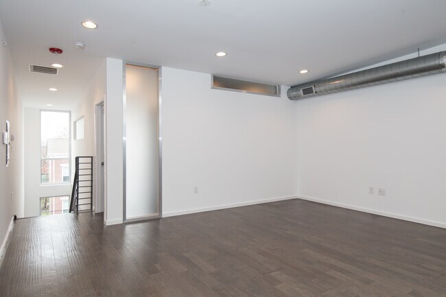 Photo - 1442 N 7th St Unit 2