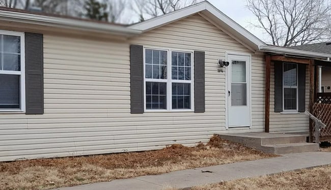 Building Photo - Spacious 5 Bedroom, 3 Bath Home with finished basement – Near Merdian and Pawnee – Available Now!