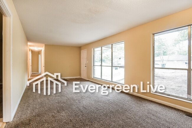 Photo - 1208 Oakley Dr